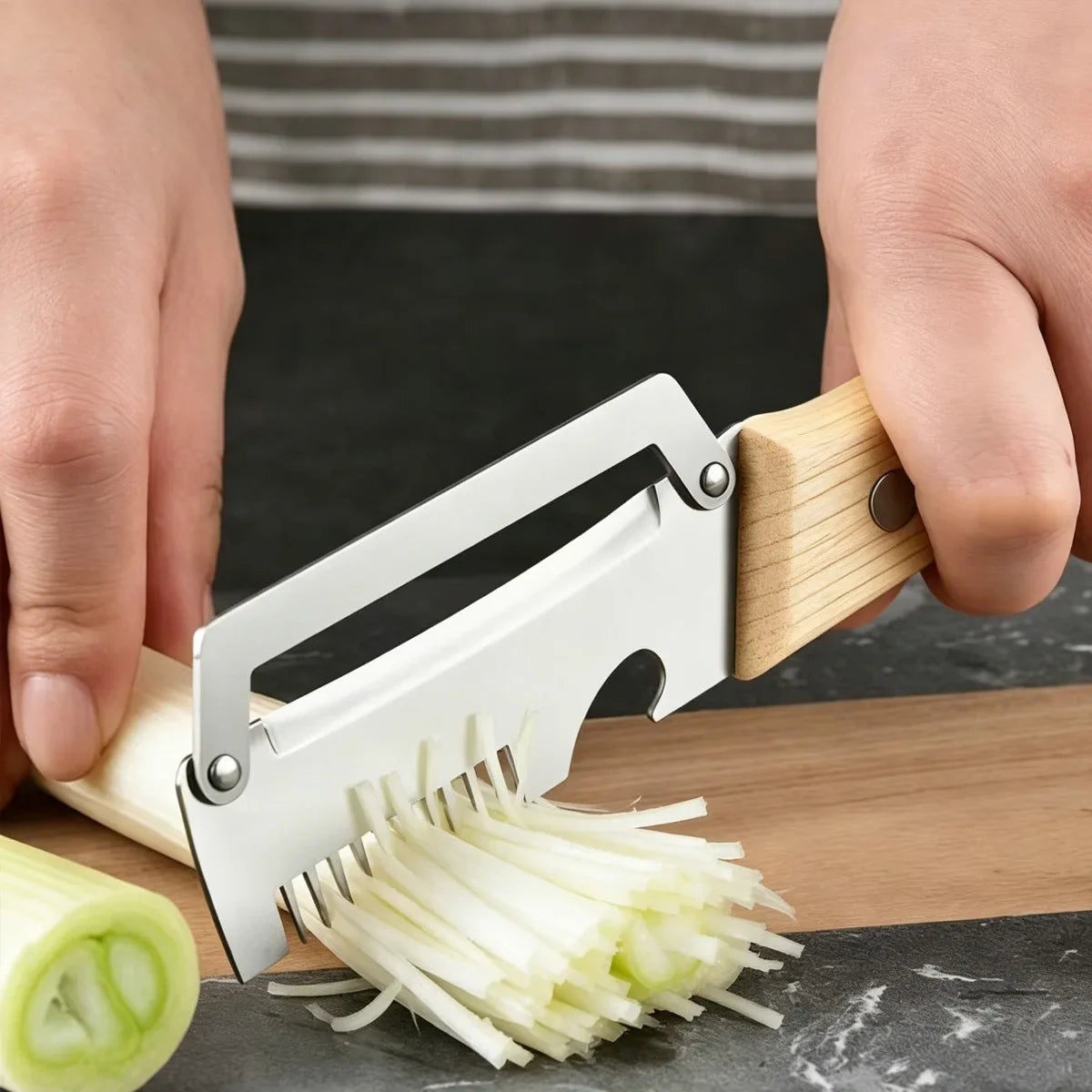 Slice Craft Wooden Peeler - Image 3