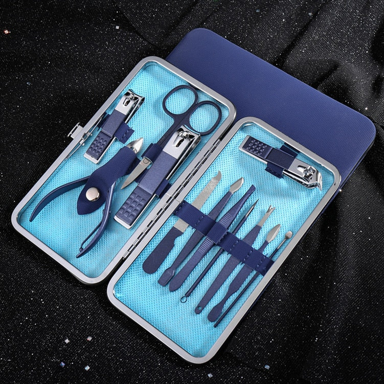Deluxe Detail Stainless Steel Manicure Tool Set - Image 3