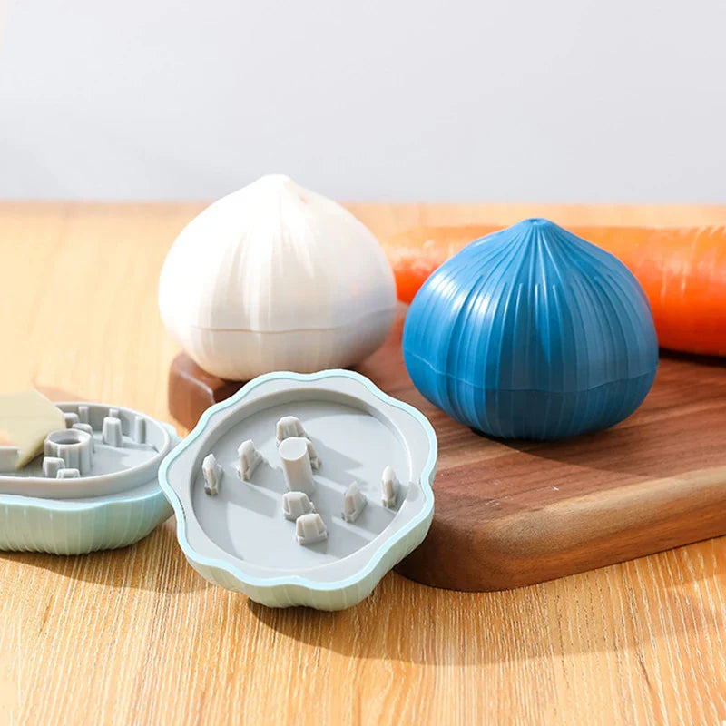 Garlic Shape Manual Rotary Garlic Grinder - Image 3