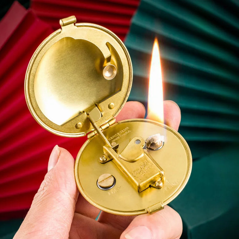 Powder-Style Kerosene Compact Lighter - Image 1