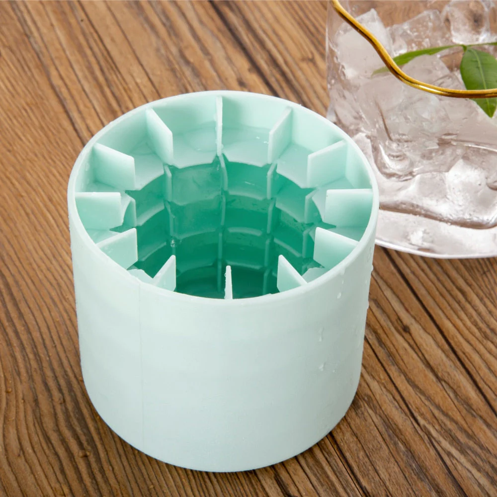 Creative Ice Bucket Mold Cup - Image 3