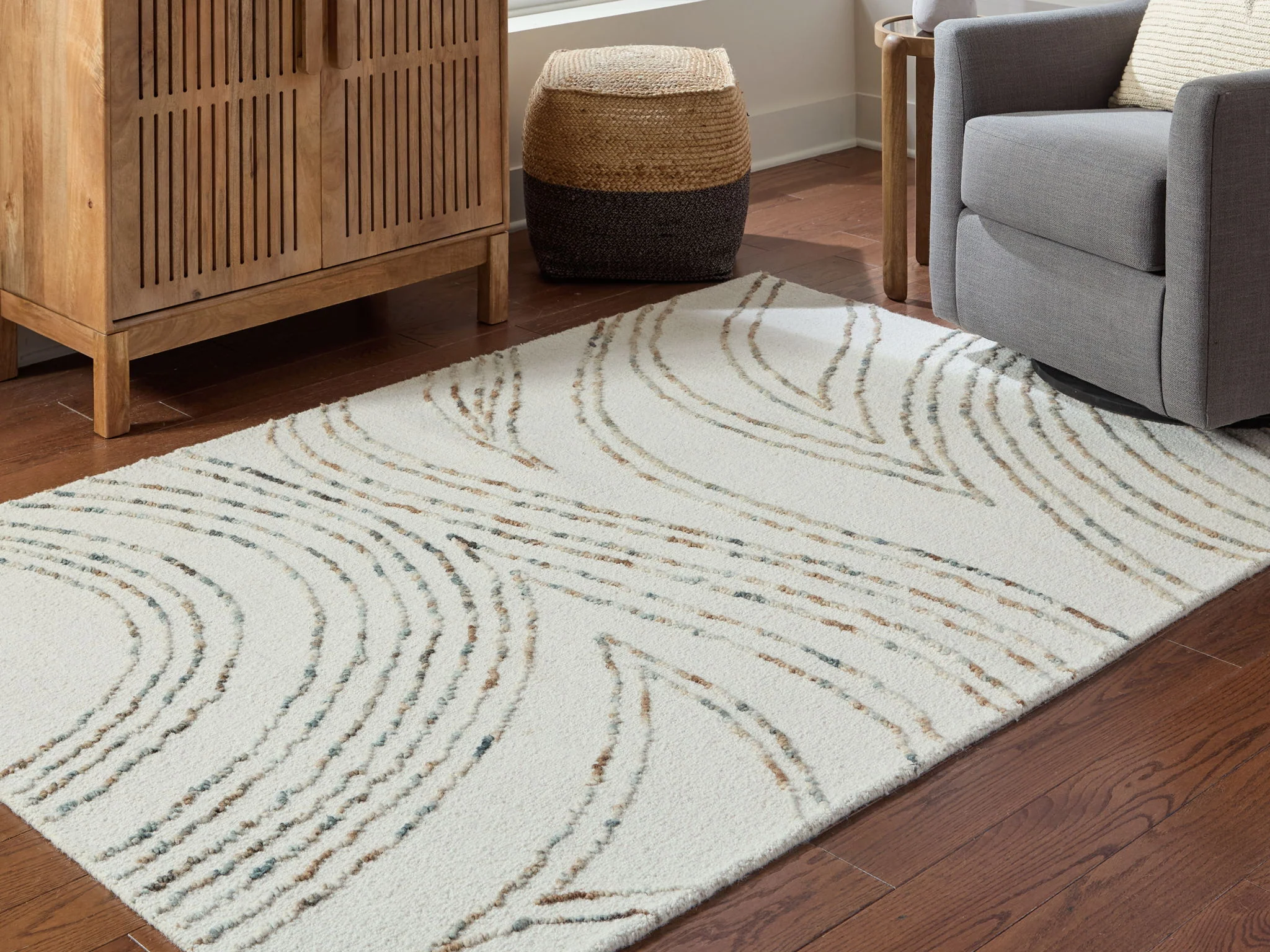 Deenbury - Rug - Image 3