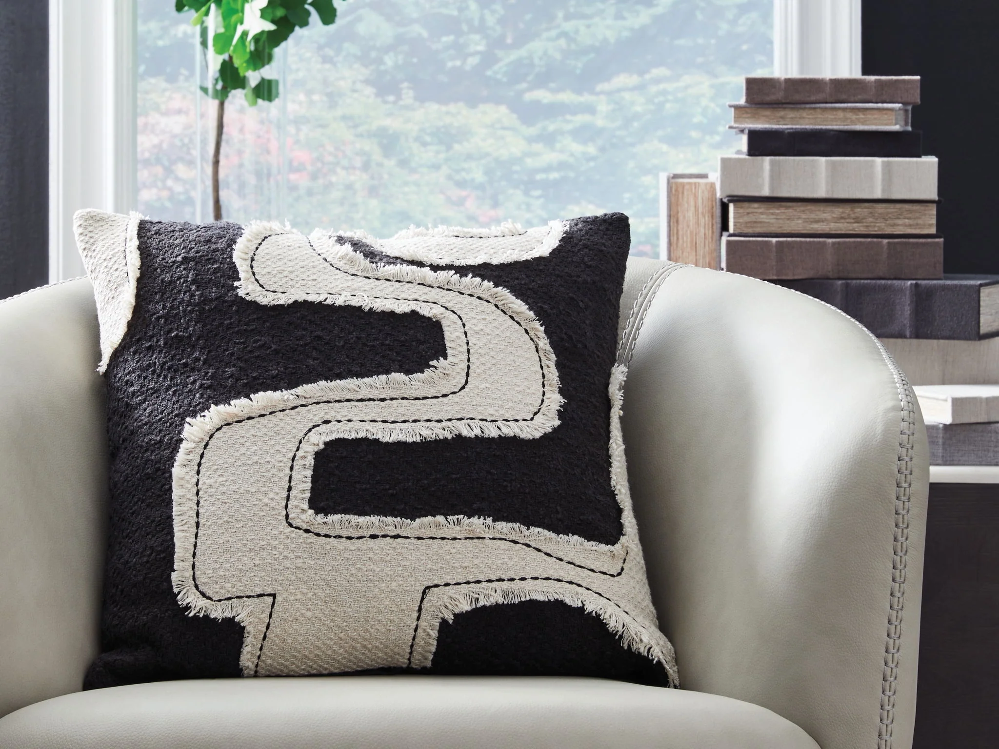 Veerbank - Pillow - Image 3