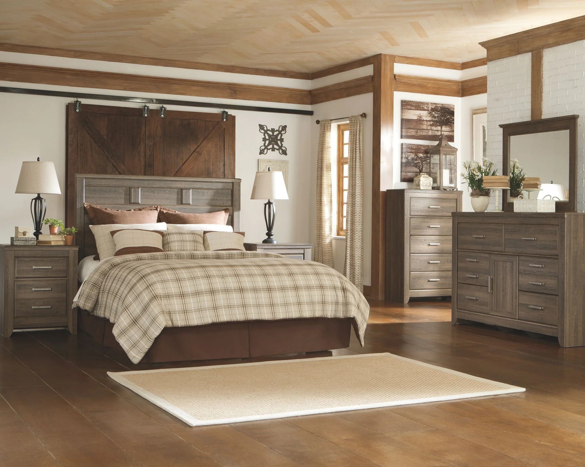 Juararo – Bedroom Set