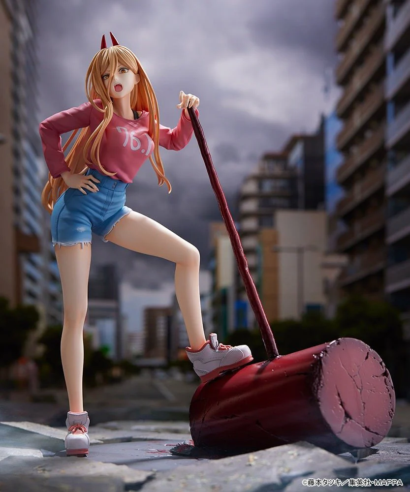 AmiAmi x AMAKUNI – Chainsaw Man – Power 1/7 Scale Figure