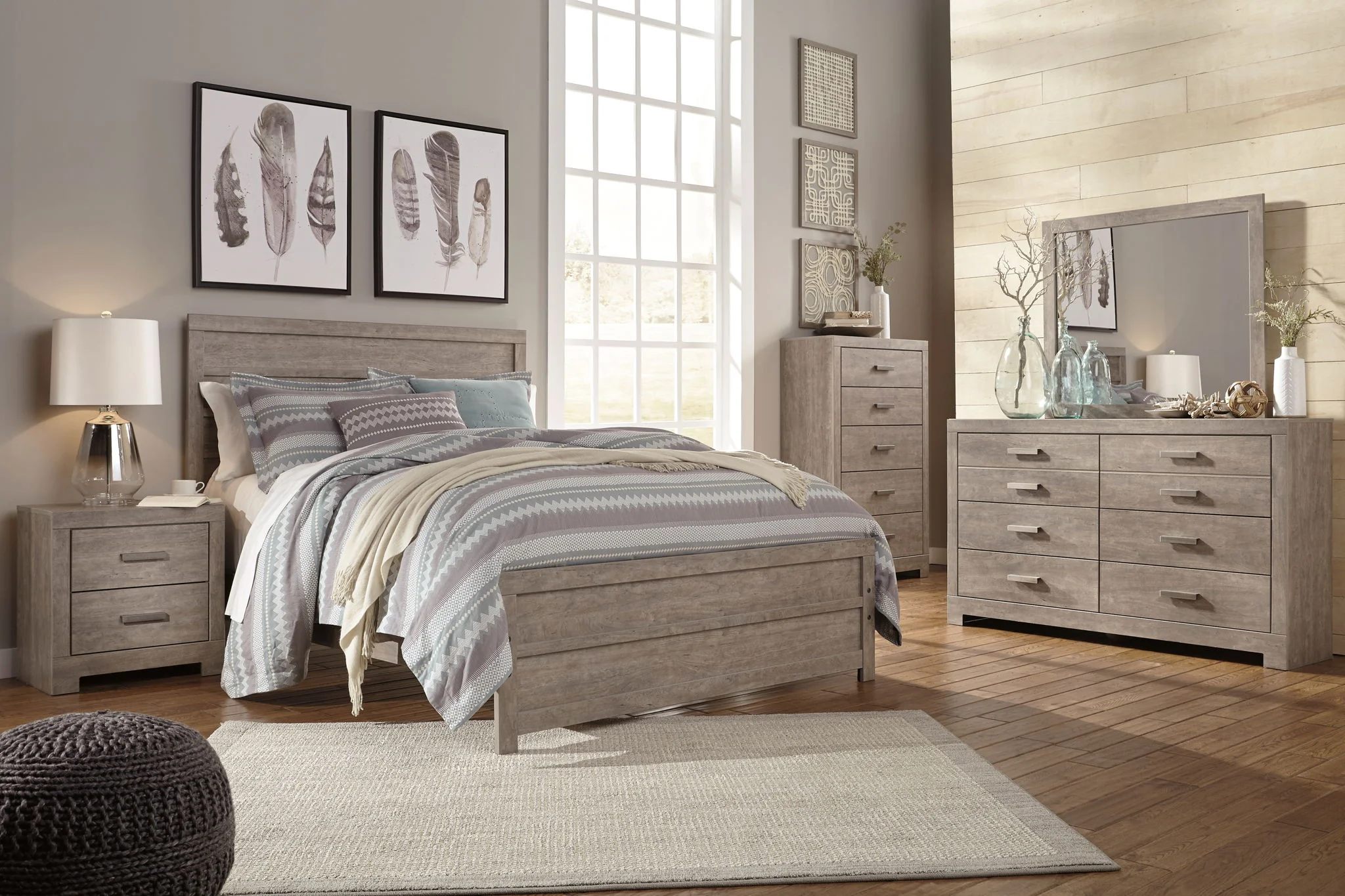 Culverbach – Panel Bedroom Set