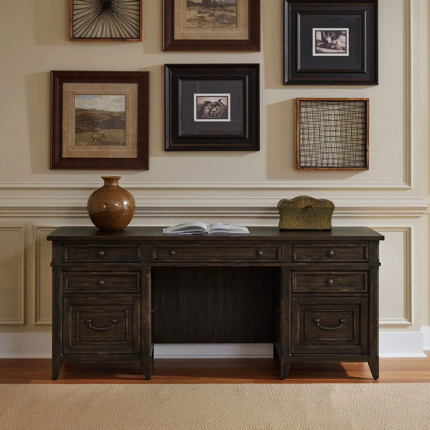 Paradise Valley – Executive Credenza – Saddle Brown