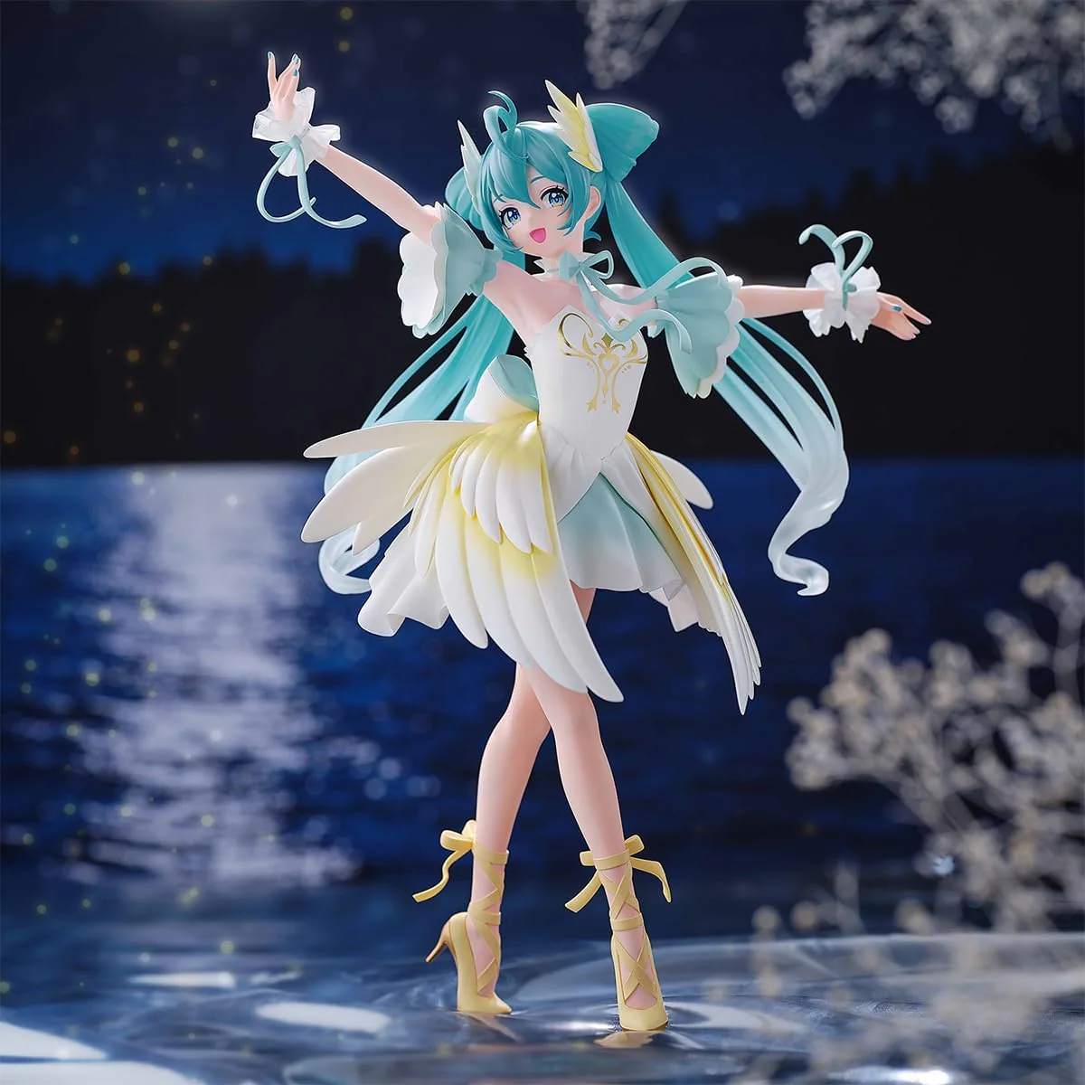 Banpresto - Vocaloid - Hatsune Miku Classical Tuning Swan Lake Evolve Figure - Image 2