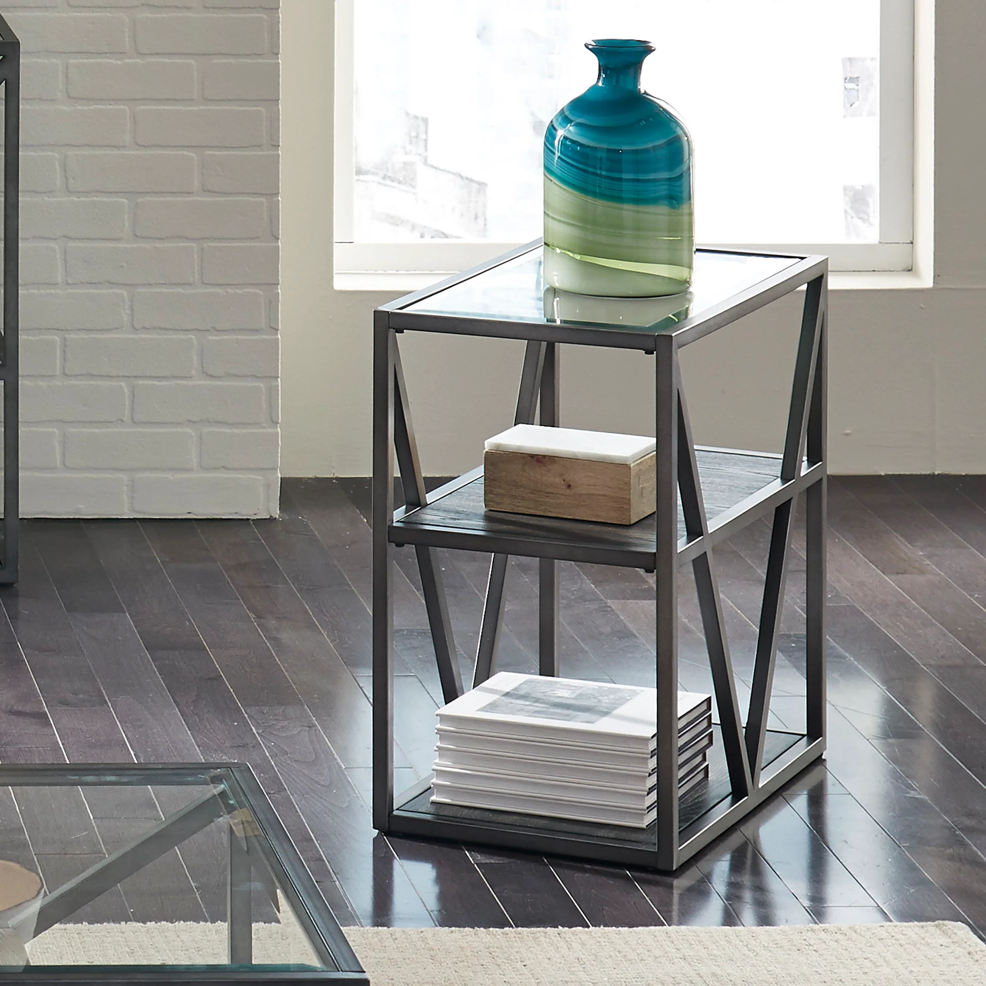 Arista - Table - Image 3
