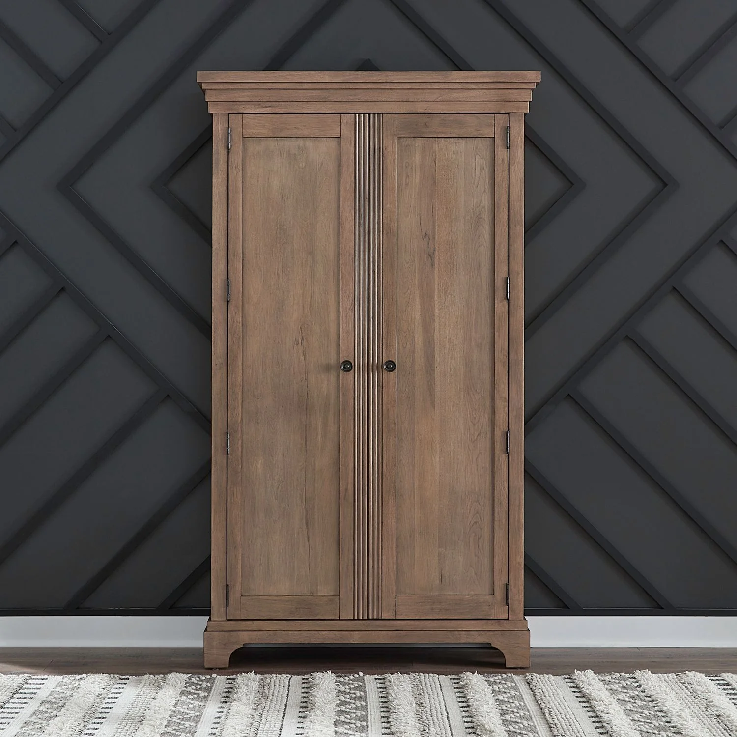 Haven Hills – Armoire – Camel Beige