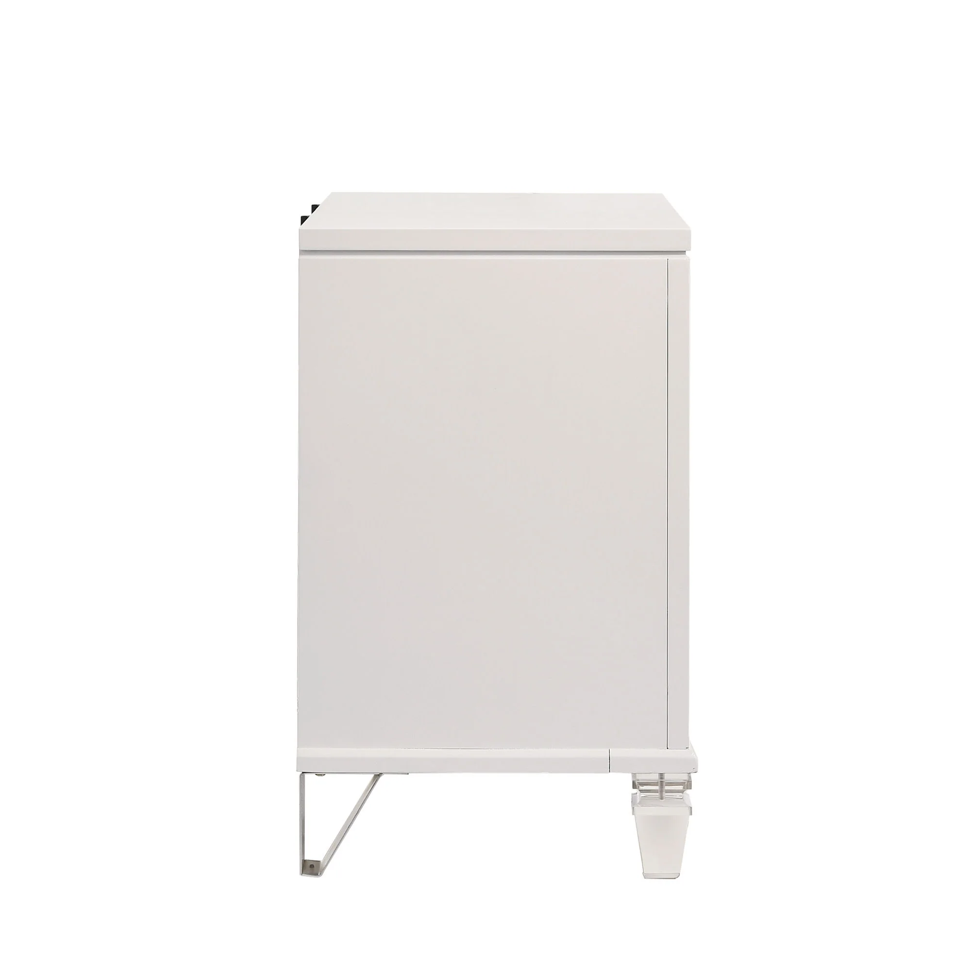 Twenty Nine - Nightstand With USB - White - Image 3