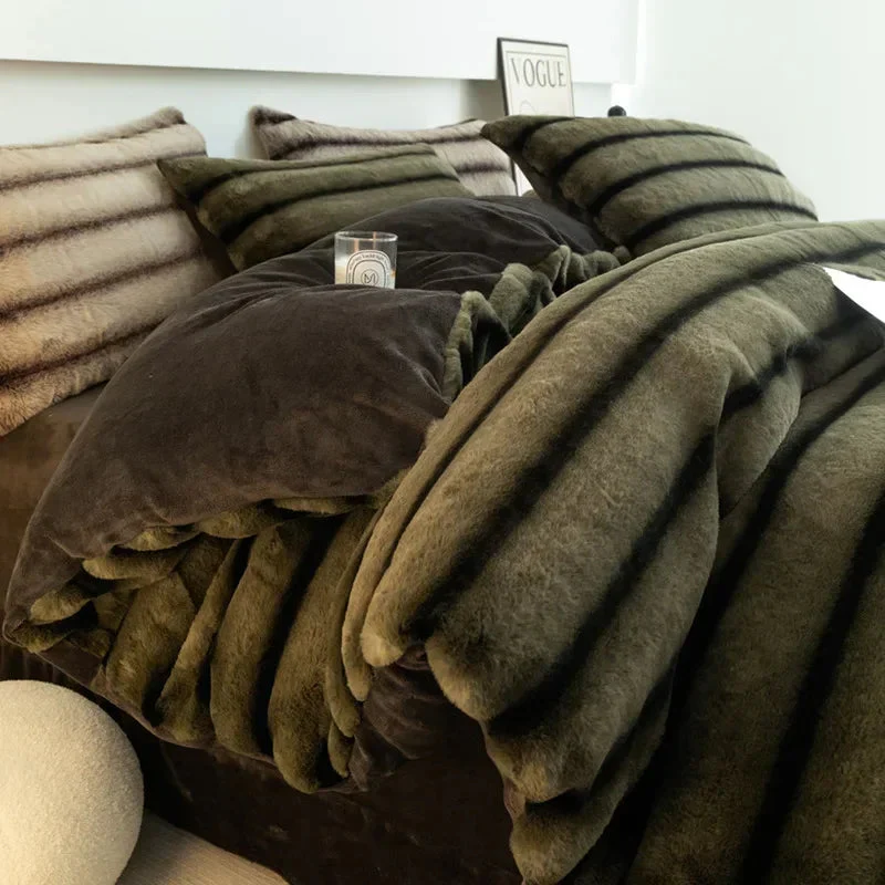 Soft Dream Furry Velvet Comforter Bedding Set - Image 2