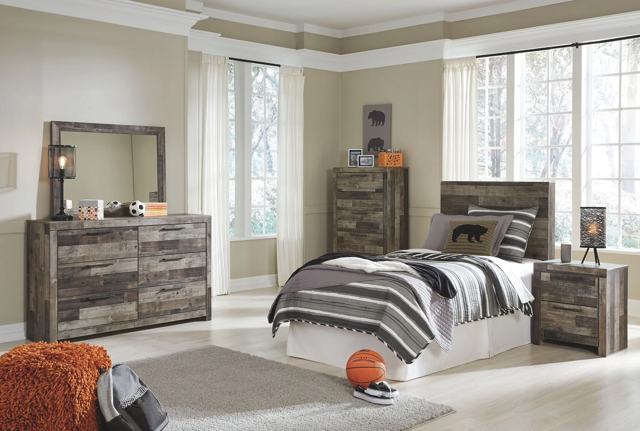 Derekson – Youth Bedroom Set