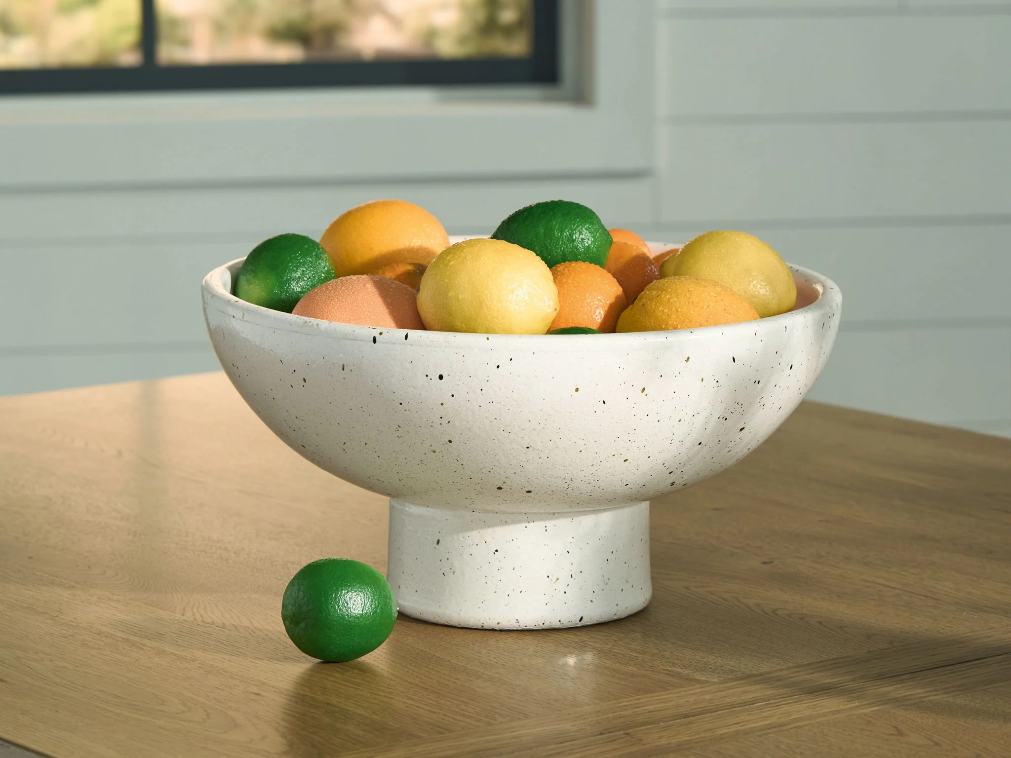 Dallinworth - Bowl - White / Black - Image 3