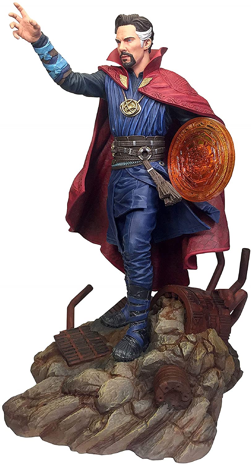 Diamond Select Toys Marvel Gallery: Avengers Infinity War Doctor Strange PVC Diorama Figure - Image 1