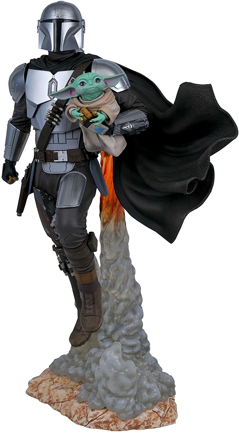 Diamond Select Toys Star Wars Milestones: The Mandalorian & Child 16" Statue - Image 1