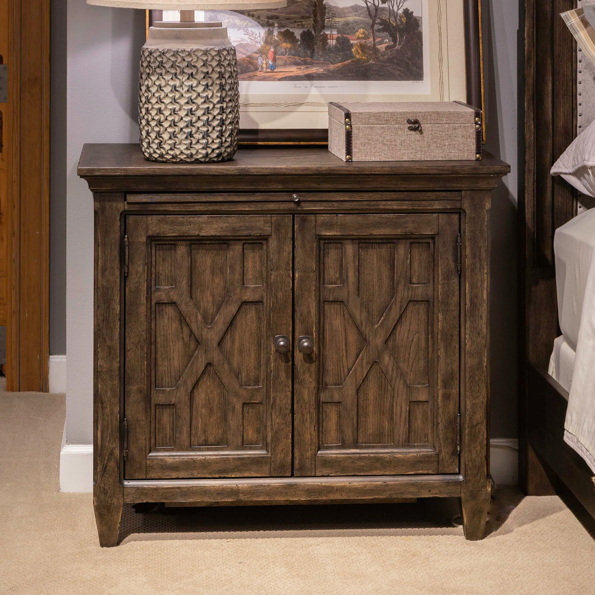 Paradise Valley – 2 Door Bedside Chest With Charging Station – Saddle Brown