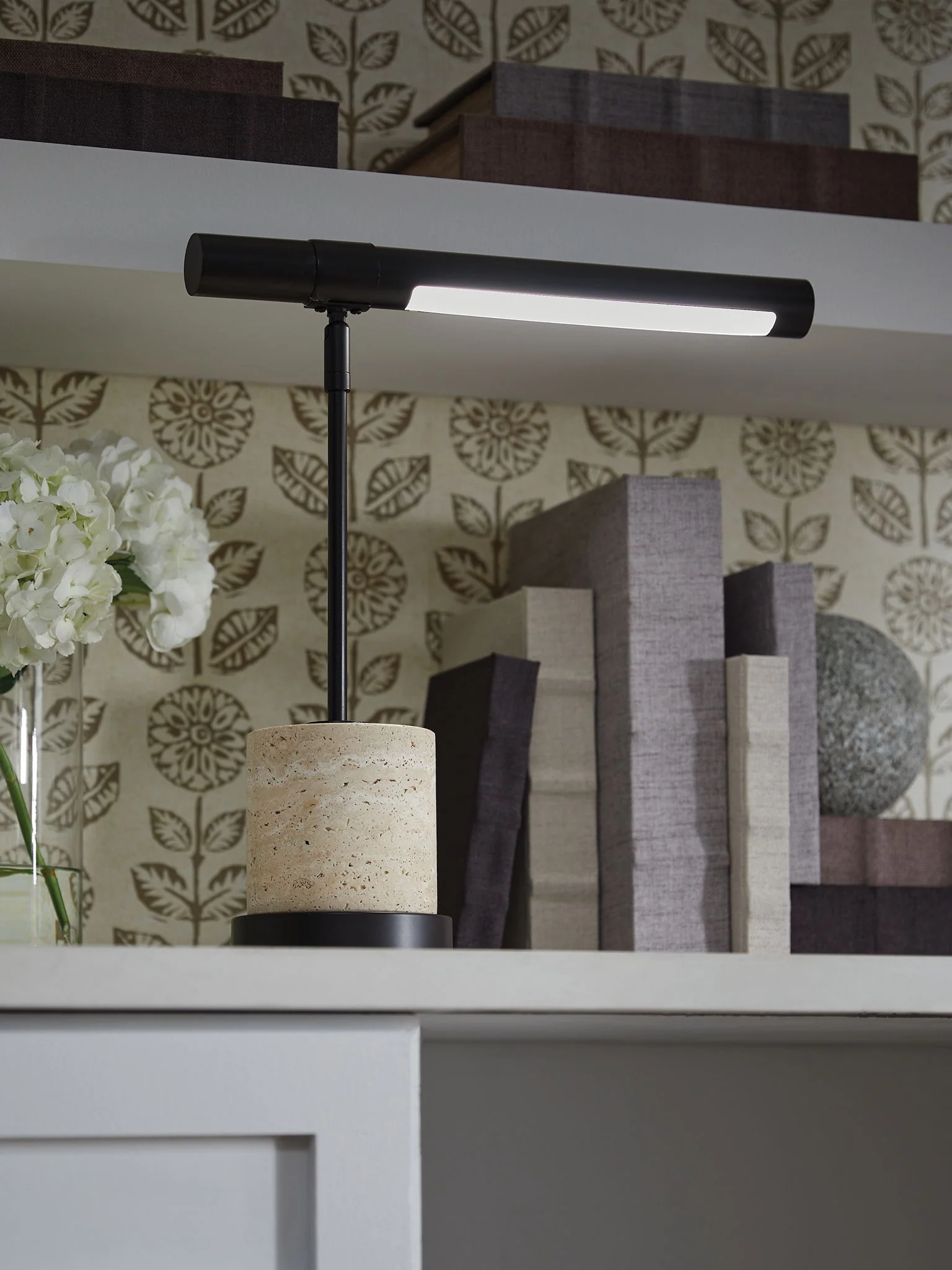 Vinmour - Metal Desk Lamp - Brown / Beige - Image 3