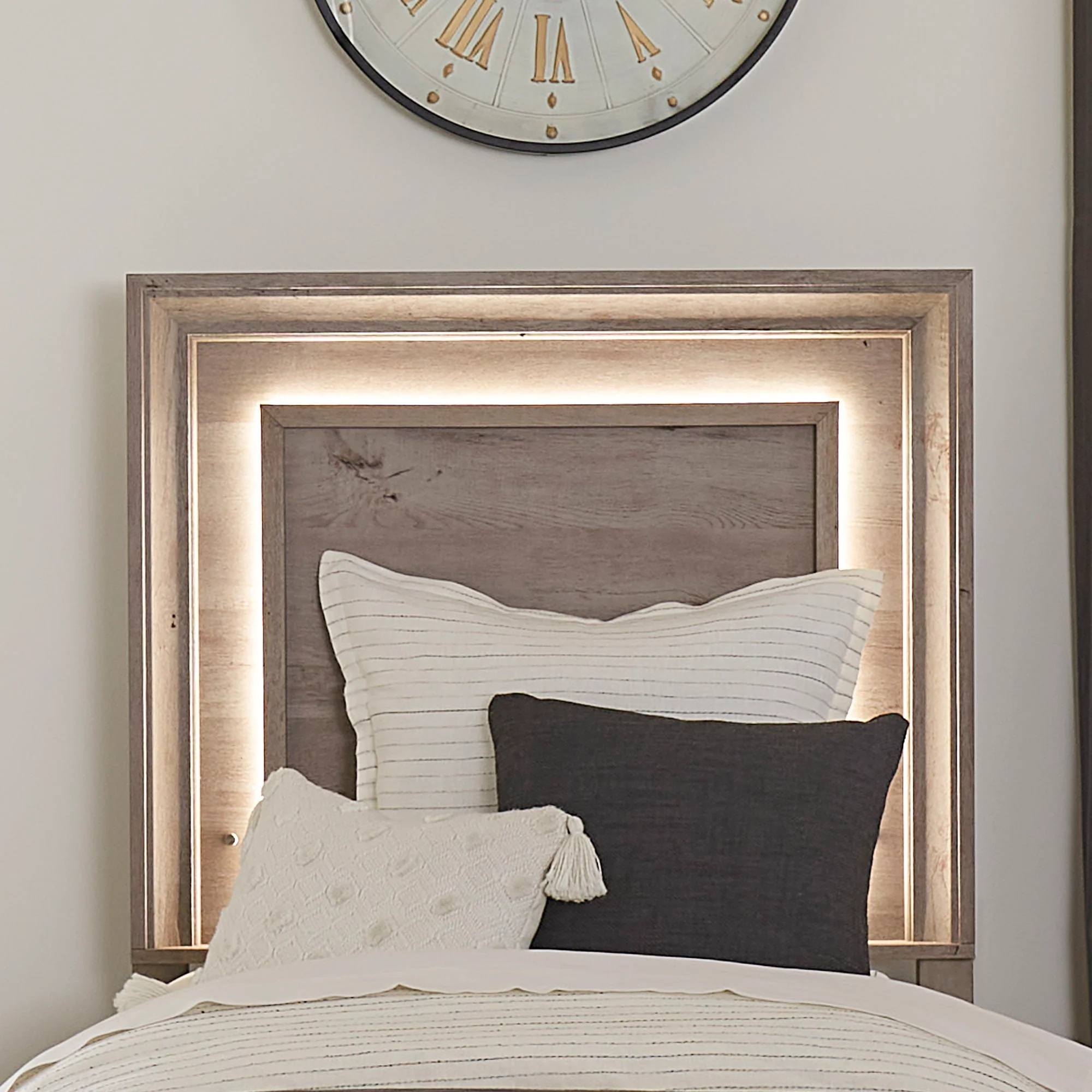 Horizons - Panel Headboard w/ Lights - Image 1