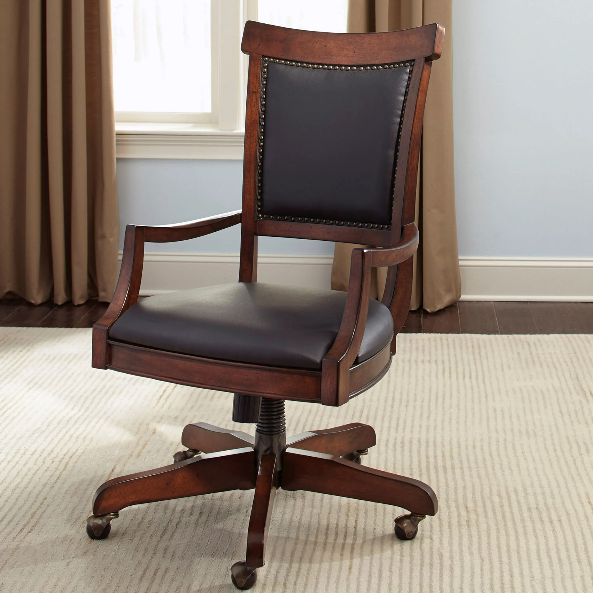 Brayton Manor – Jr Executive Desk Chair – Cognac
