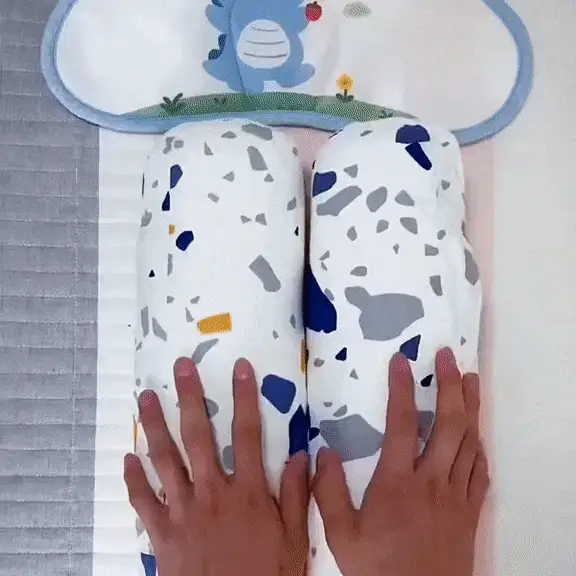 Anti-Fall Adjustable Newborn Baby Pillow - Image 3