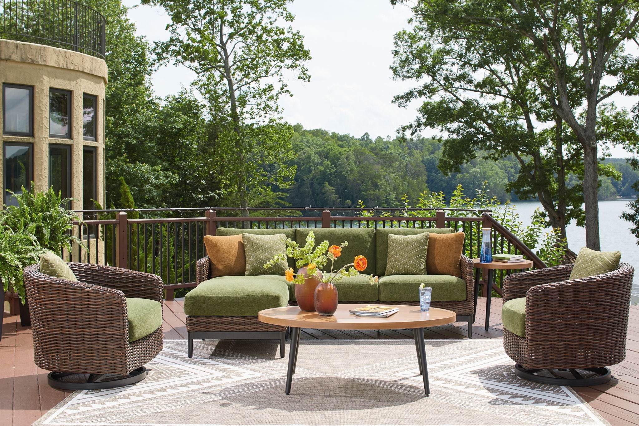 Horizon Hall - Lounge Set - Image 2