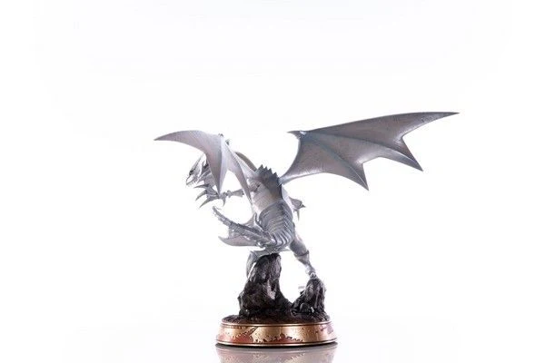 First 4 Figures - Yu-Gi-Oh - Blue-Eyes White Dragon White Edition - Image 1