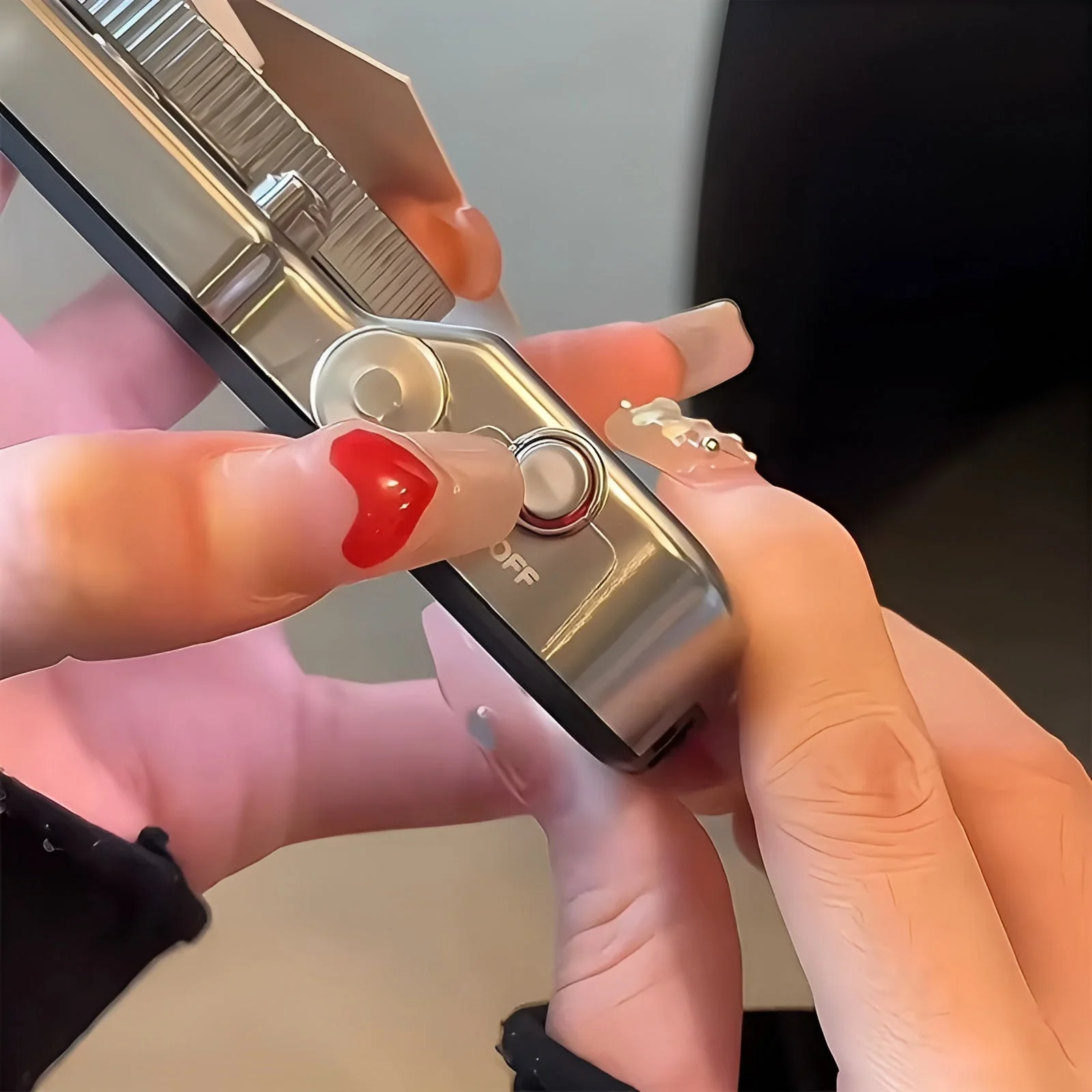 Vintage Camera Bluetooth Magnetic iPhone Case - Image 3