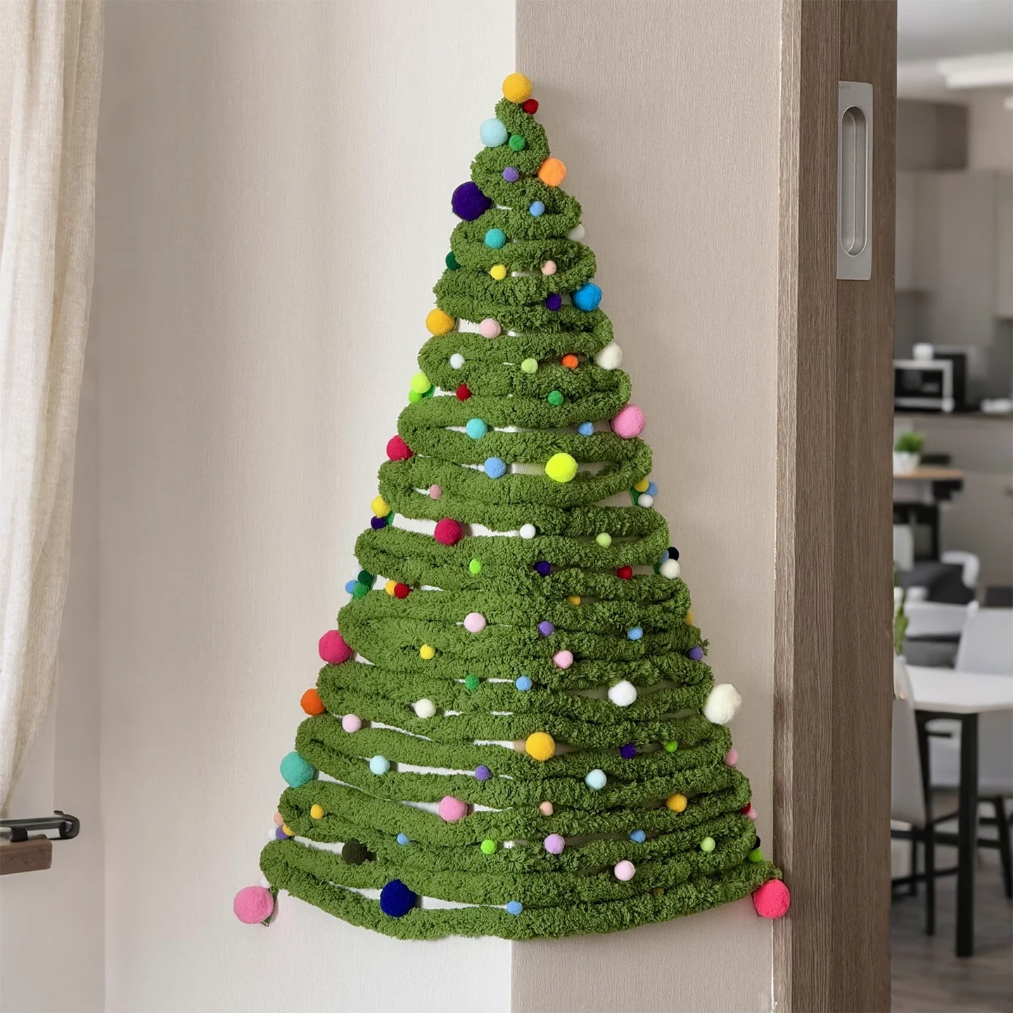 DIY Corner Hanging Felt Instant Christmas Tree - Image 2