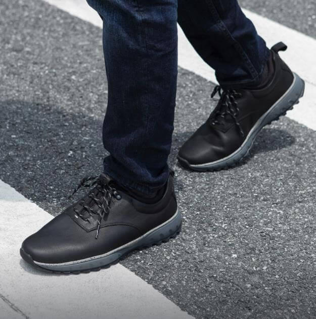 Leather Antibacterial Outdoor Casual Men Shoe - Image 3