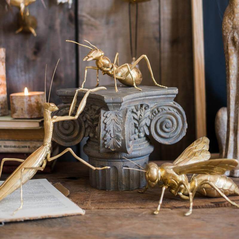 Giant Ants Ornaments Resin Home Decor - Image 1