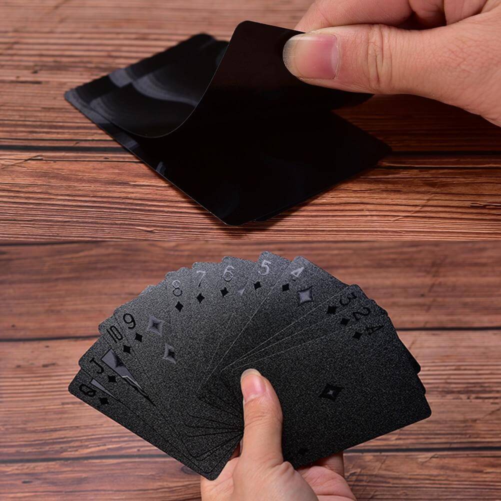 Elegant Black Diamond Poker Cards - Image 2