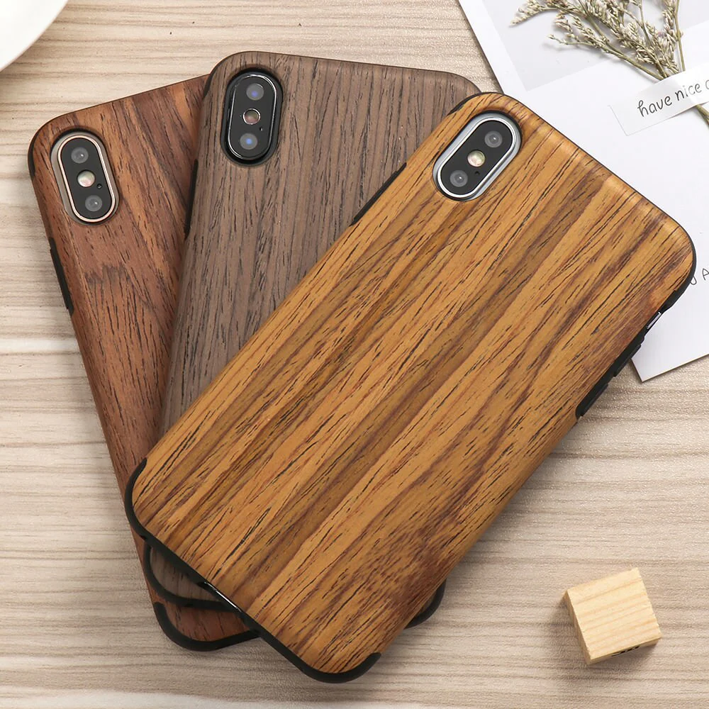 Retro Case Wood pattern For iPhone Models - Image 1