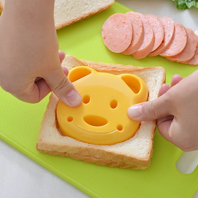 Little Bear Shape Sandwich Mold - Image 1