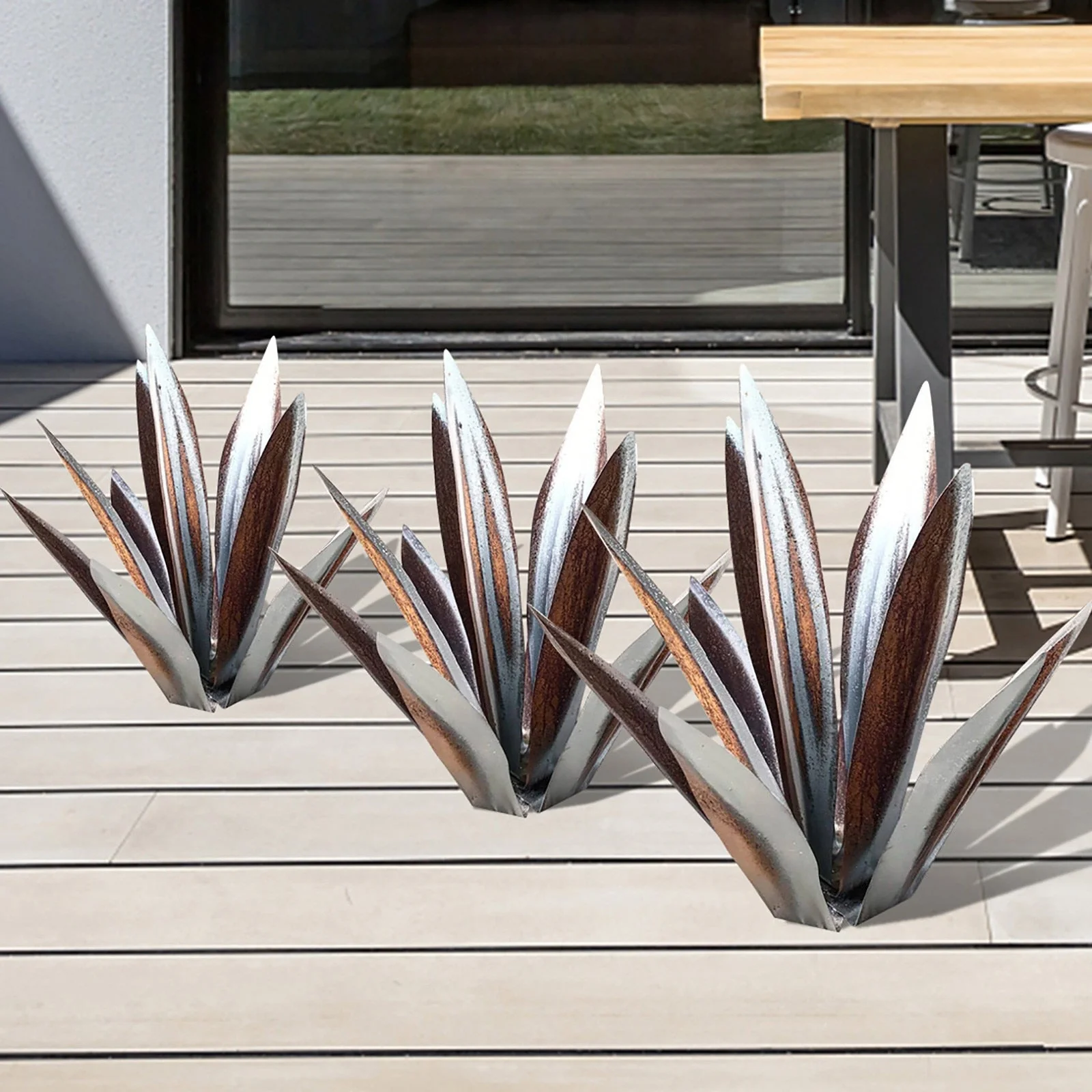 Metal Decorative Outdoor Cactus - Image 1