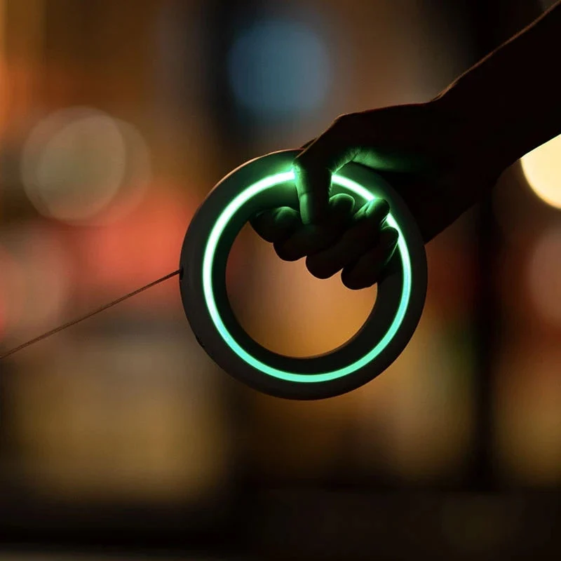 UFO Retractable Rechargeable LED Pet Leash - Image 3