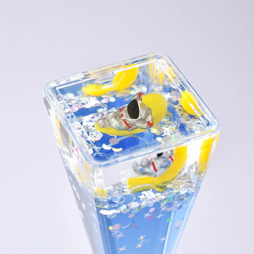 Quicksand Bottle Liquid Hourglass - Image 2