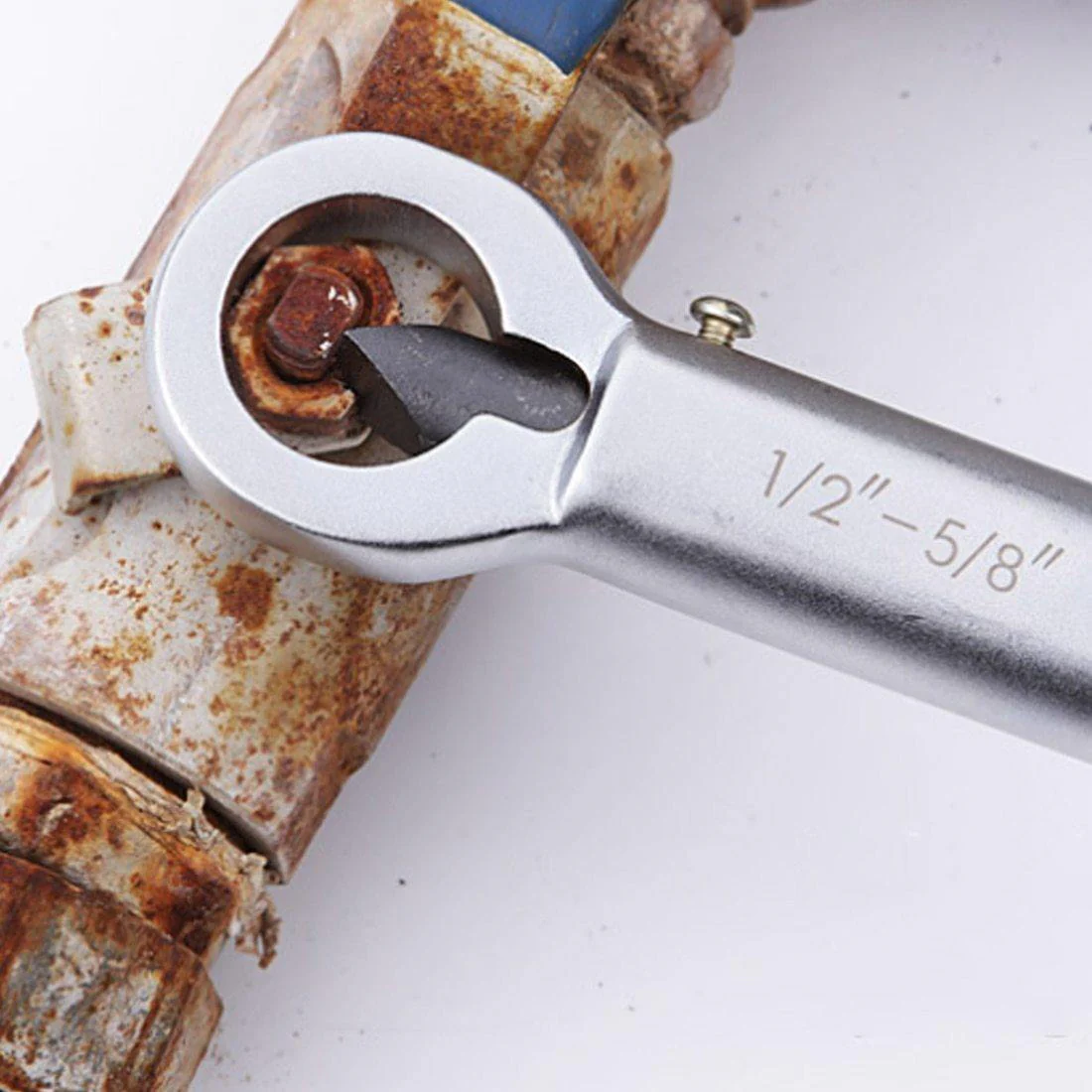 Manual Pressure Nut Remover Tool