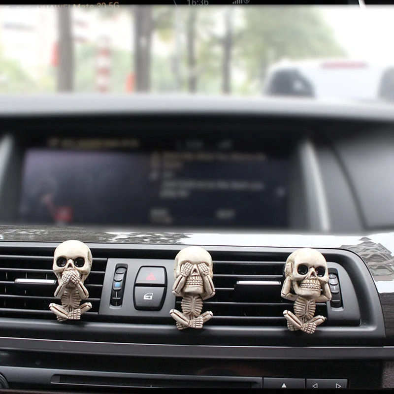 Evil Skull Car Vent Decoration - Image 3