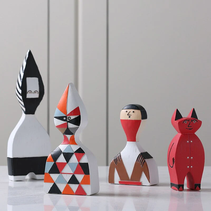 Creative Abstract Puppet Figurines - Image 1