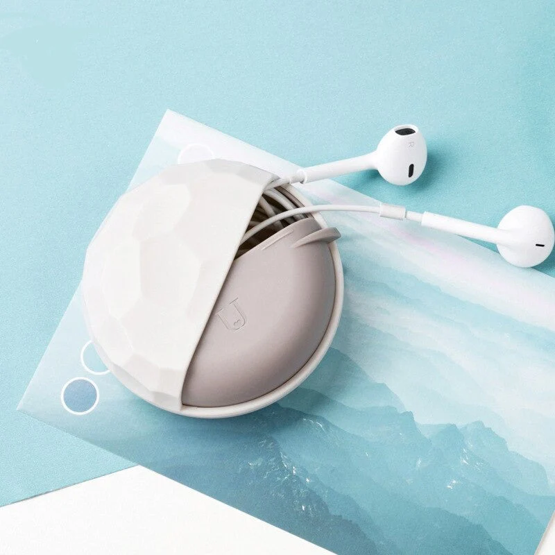 Portable Travel Headphone Storage Box - Image 2