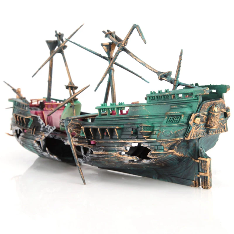 Large Shipwreck Aquarium Decoration - Image 1