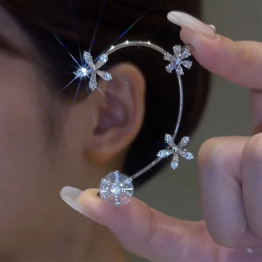 Rotating Windmill Zircon Sparkling Earring - Image 1