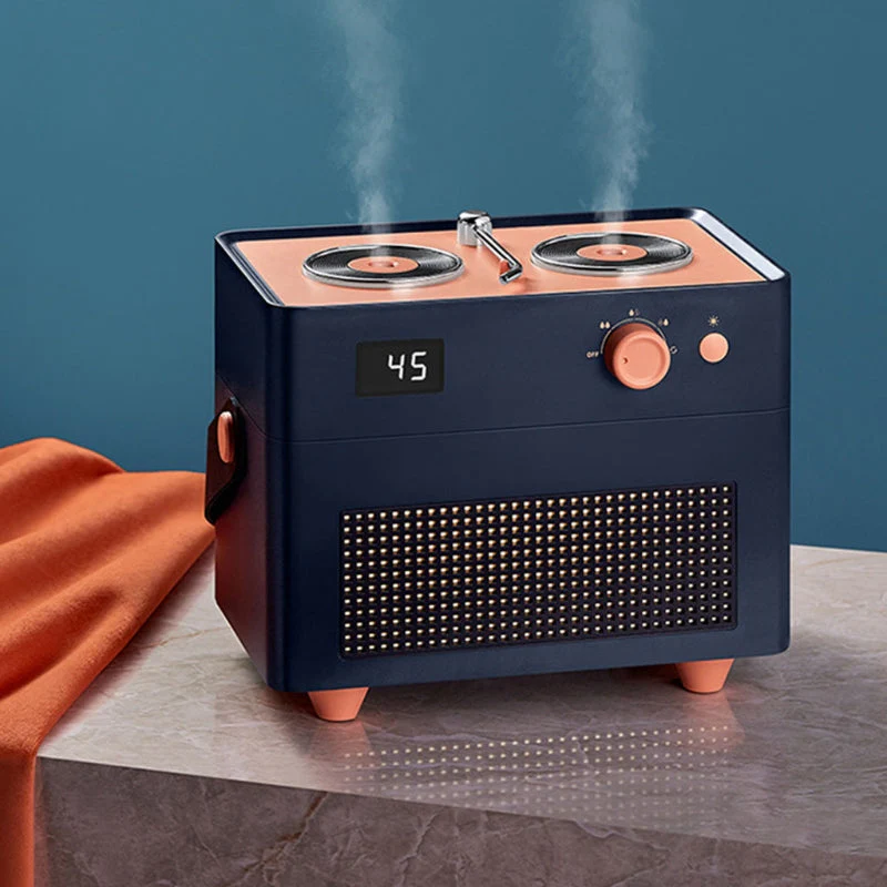 Retro Record Player Lamp Humidifier - Image 3