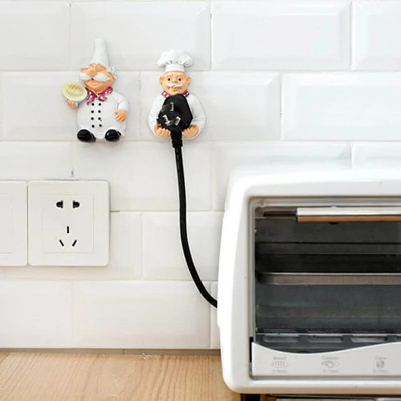 2pcs/lot Cute Self Adhesive Wall Plug Hanger