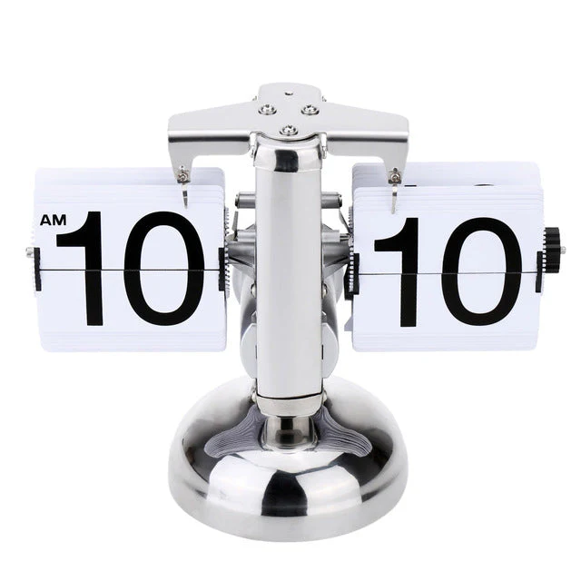 Small Scale Table Retro Flip Clock - Image 2