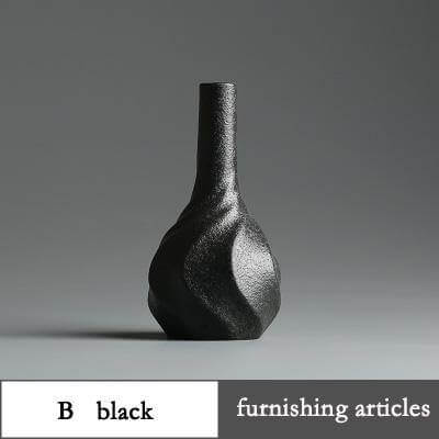 Traditional Chinese Ceramic Vases - Image 3