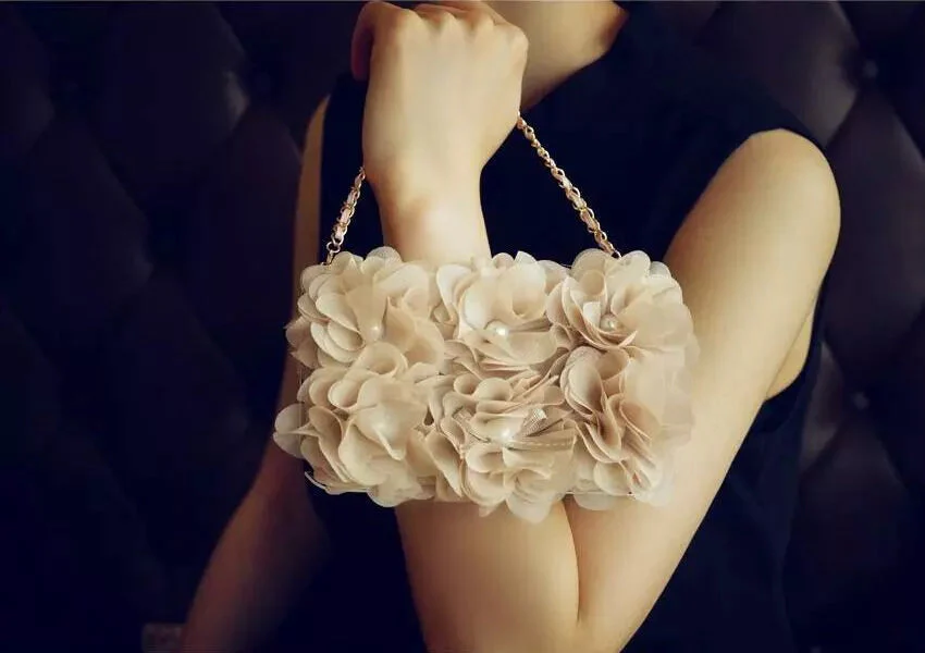 Luxury Beige Rose Flower Flip Wallet Purse Iphone Cases - Image 2