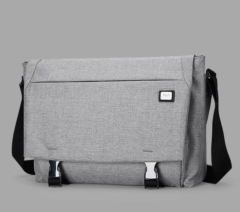 Large Capacity Casual Shoulder Messengers Bag - Image 3