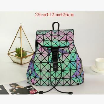 Diamond Lattice Geometric Women Purse - Image 3